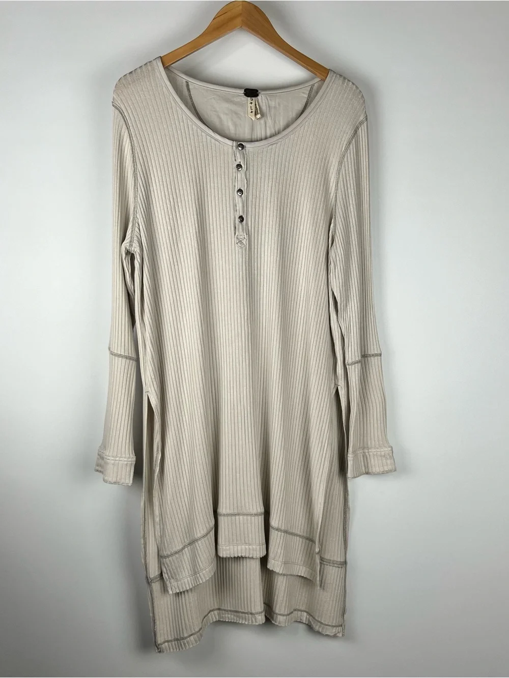 Free People Gwen Drippy Ribbed Henley Oversized Knit Tunic Boho Grey Size L